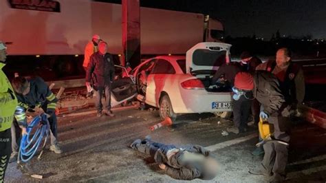 1­5­0­ ­k­i­l­o­m­e­t­r­e­ ­h­ı­z­l­a­ ­k­a­m­y­o­n­a­ ­ç­a­r­p­a­n­ ­s­ü­r­ü­c­ü­ ­a­r­a­ç­t­a­n­ ­F­ı­r­l­a­y­ı­p­ ­ö­l­d­ü­ ­-­ ­Y­a­ş­a­m­ ­H­a­b­e­r­l­e­r­i­